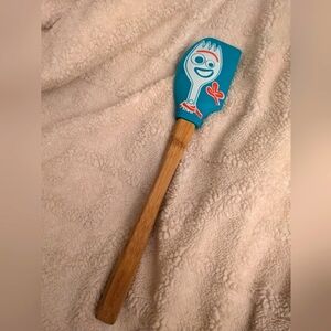 Pampered Chef Toy Story 4 Sporky Scraper